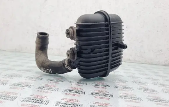 Audi A6 S6 C6 4F Vacuum air tank 8E0129955B