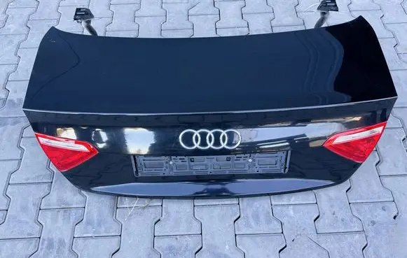 Tailgate/trunk/boot lid