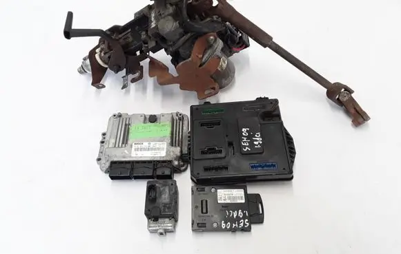 Renault Scenic III - Grand scenic III Engine ECU kit and lock set 