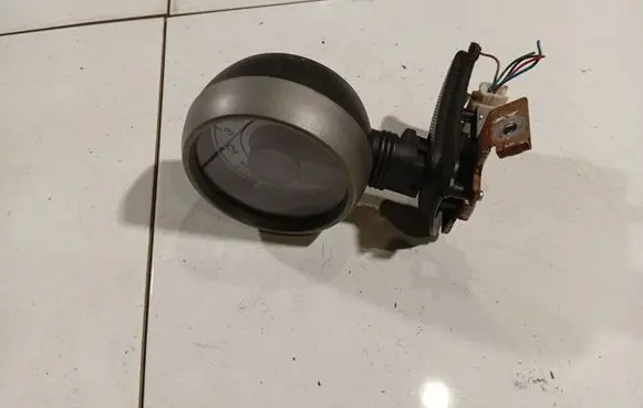 Peugeot 107 Speedometer (instrument cluster)