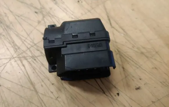 BMW 3 E46 Ignition lock contact 6901961