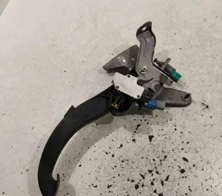 Clutch pedal