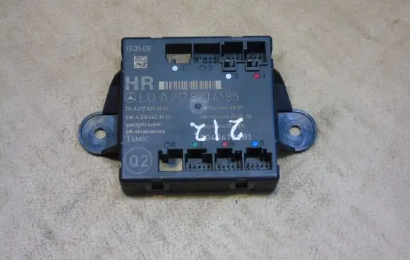 Mercedes-Benz E W212 Door control unit/module A2128204185