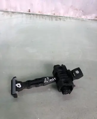 BMW X2 U10 Front door check strap stopper 988382407