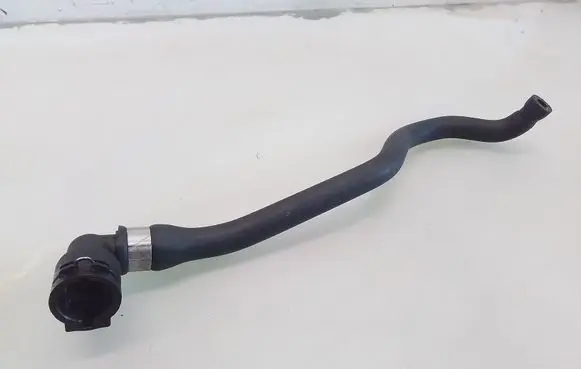 BMW 5 E60 E61 Engine coolant pipe/hose