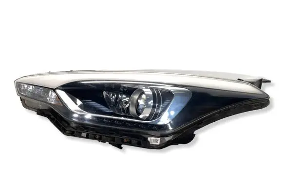 Hyundai i20 Active Headlight/headlamp U0093LL 92101C8300