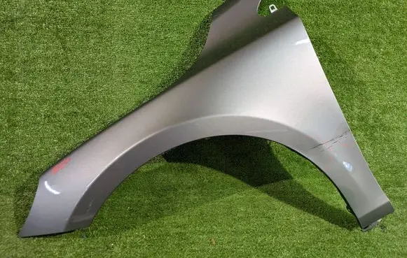 Volvo V40 Fender 