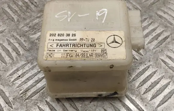 Mercedes-Benz S W220 Alarm control unit/module 2028203826