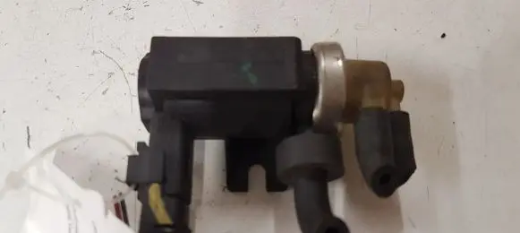 Citroen C5 Turbo solenoid valve 70163300 9661960380