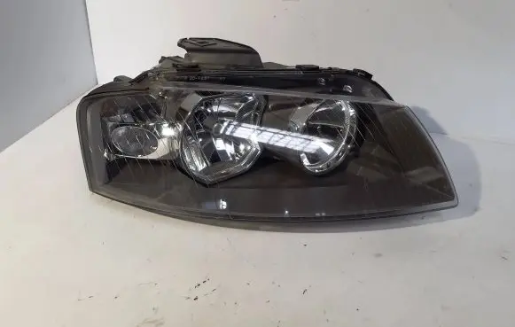 Audi A3 S3 8P Headlight/headlamp