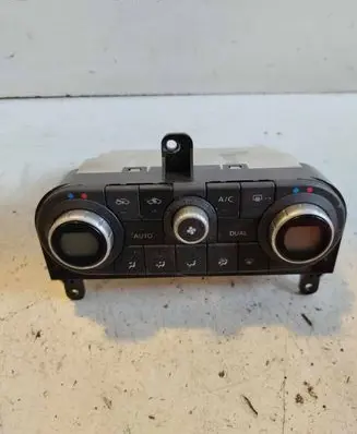 Nissan Qashqai Climate control unit 27500JD400