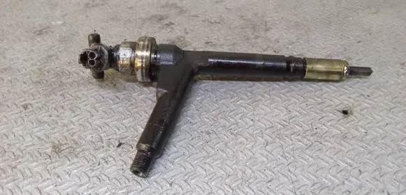 Opel Meriva A Fuel injector 8973138612
