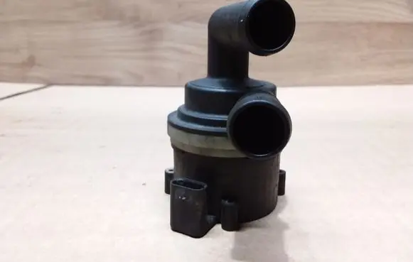 Audi Q5 SQ5 Electric auxiliary coolant/water pump 5N0965561A