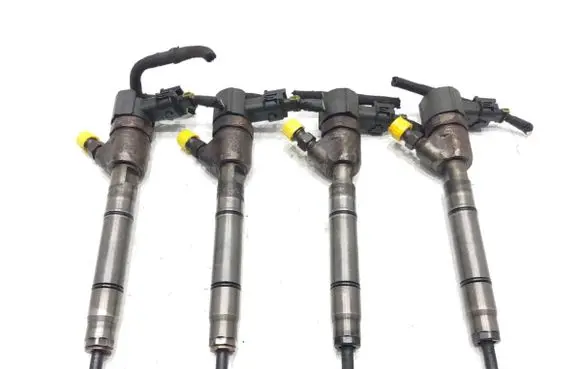 KIA Ceed Fuel injectors set 0445110256