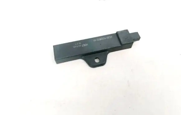 BMW X5 F15 Antenna control unit 6520922083201 6520-9220832-01