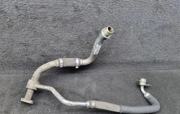 Audi Q7 4L Turbo turbocharger oiling pipe/hose 057145736P