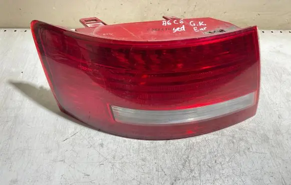 Audi A6 S6 C6 4F Rear/tail lights 4F5945095