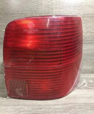 Volkswagen PASSAT B5 Rear/tail lights 3b9945112k
