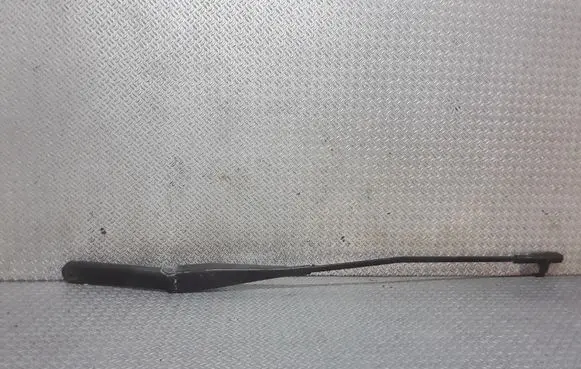 Ford Focus Front wiper blade arm 4M5117526