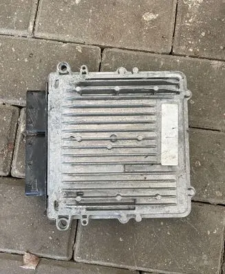 Mercedes-Benz CLS C218 X218 Airbag control unit/module A2189015100