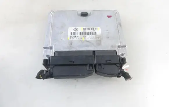 Volkswagen PASSAT B5 Engine control unit/module 0281010170 038906018GA