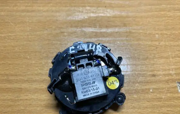 Volkswagen Golf VII Front door speaker 5G0035411D C3748