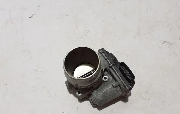 Volvo XC60 Throttle valve 31465575