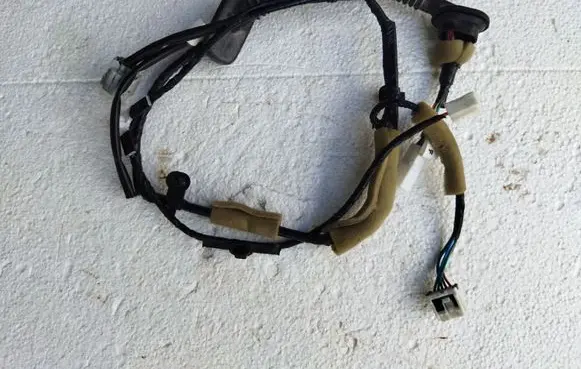 Subaru XV Rear door wiring loom 81822FJ050