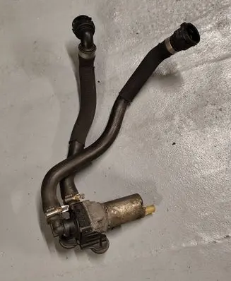 BMW 3 E90 E91 Electric auxiliary coolant/water pump 8369806 64118369806 6928593