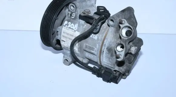 Peugeot 308 Air conditioning (A/C) compressor (pump) 9675657880 9809274880