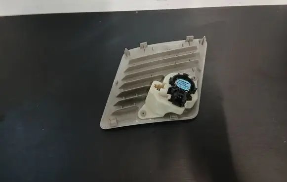 Volvo XC90 Parcel shelf speaker 30745936