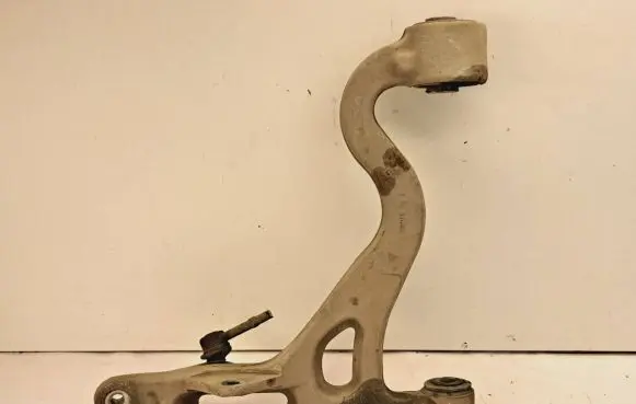 Jaguar S-Type Front lower control arm/wishbone 3A059