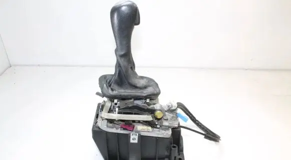 Land Rover Range Rover L322 Gear shifter/selector 40E90134A02