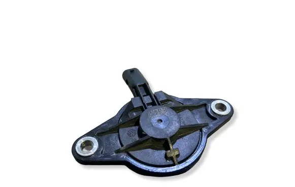 Skoda Superb B8 (3V) Camshaft vanos timing valve 04E906423C 1000062400 WB281364