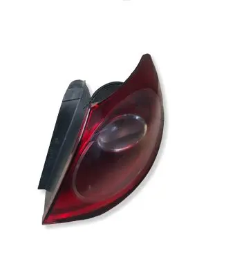 Volkswagen PASSAT CC Rear/tail lights AIP22S2T07