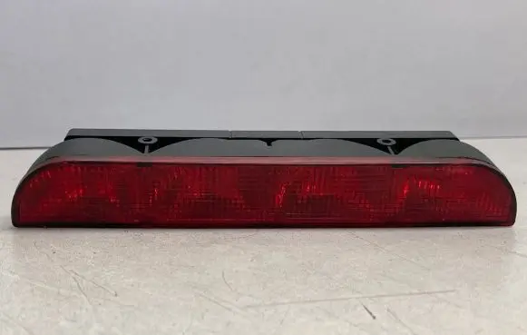 Audi A4 S4 B5 8D Third/center stoplight 0996400
