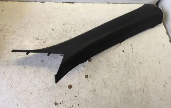 Chevrolet Camaro (A) pillar trim 64389080 S1759