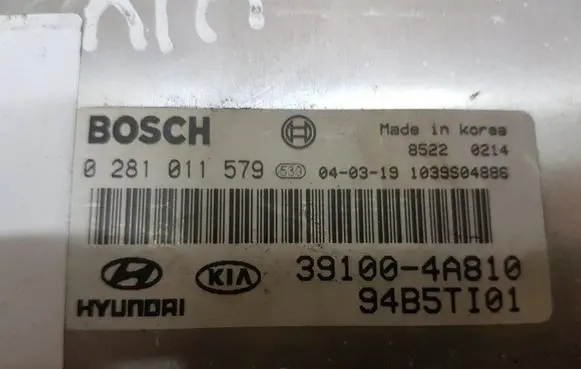KIA Sorento Engine control unit/module 391004A810 94B5TI01 0281011579
