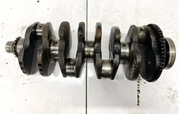 Volkswagen Golf IV Crankshaft 038105189B