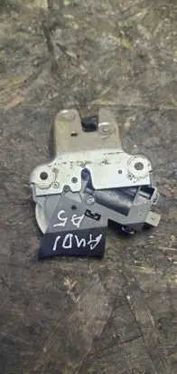 Tailgate/trunk/boot lock/catch/latch