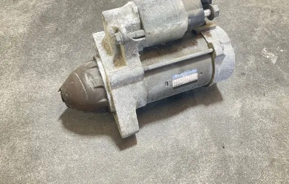 Mercedes-Benz Sprinter W906 Starter motor 4280005511 A6519060026