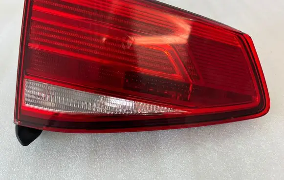 Volkswagen PASSAT B8 Tailgate rear/tail lights 3g9945093E 31811 G00681T