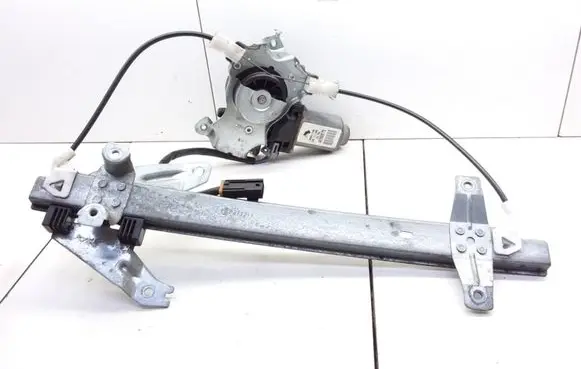Nissan Primera Rear door window regulator with motor 400600T5 112442