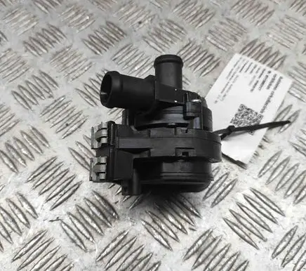 Skoda Karoq Electric auxiliary coolant/water pump 0392023420 2Q0965567A