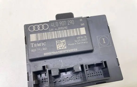 Audi Q7 4L Door control unit/module 4L0907290 4L0910290 0033TFJ0001