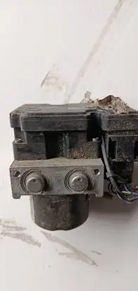 Ford Focus ABS Pump 10020700524 3M51RR1105A