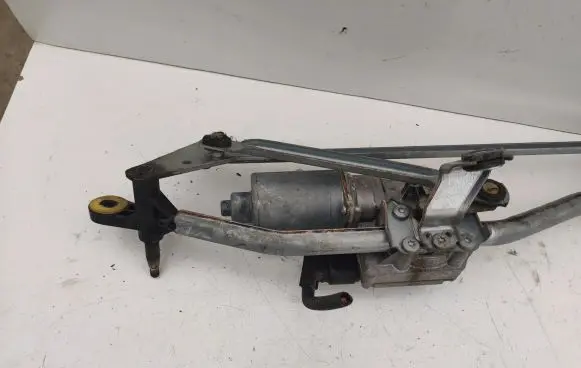 Audi A4 S4 B8 8K Front wiper linkage and motor 8K1955119A 8T1955119