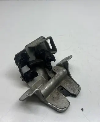 Mercedes-Benz Vaneo W414 Tailgate/trunk/boot lock/catch/latch A4147400035