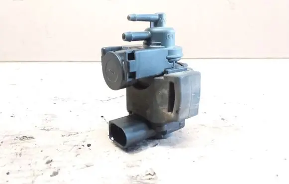 Audi A5 Sportback 8TA Turbo solenoid valve 059906627