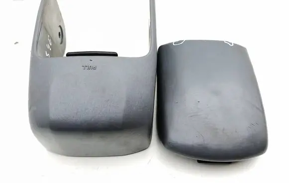 Toyota RAV 4 (XA20) Armrest 
